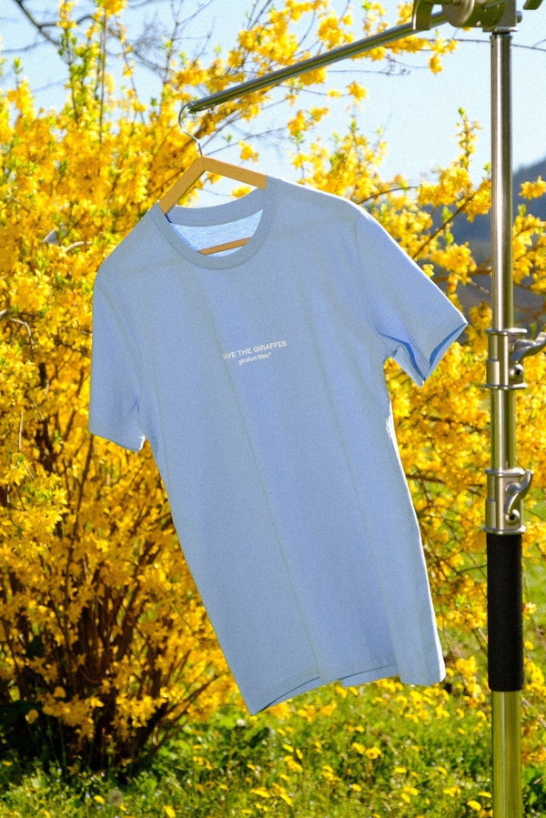 Tee-shirt "Save the giraffes" coton bio -  bleu ciel girafon bleu